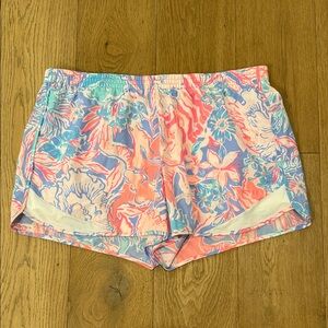 Lilly Pulitzer Luxletic Ocean Trail Shorts - L